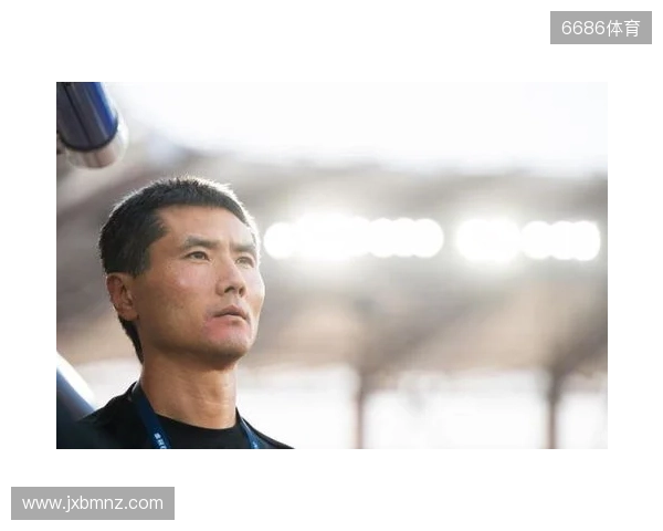 邵佳一探班U22国足重逢老友 9人归来鲁沪新星伤退